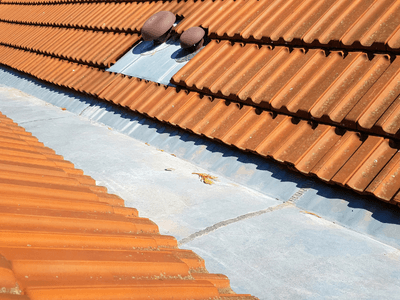 About Leaking Skylight Repair Pros Oakwood, OK